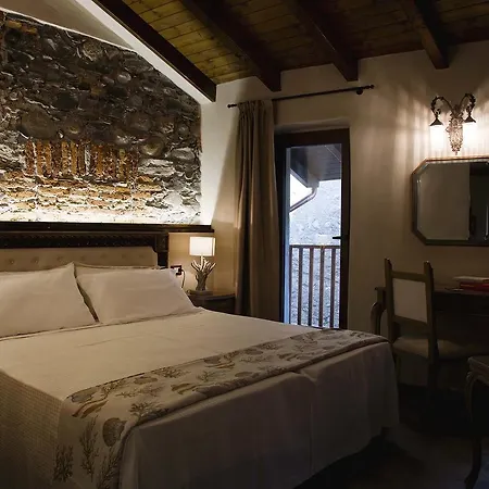 Boutique Elvezia Hotel *